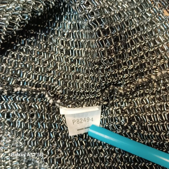 Zara Women Sz S Black and Gray Patterned Crop Top The label is missing, look at - Picture 9 of 12